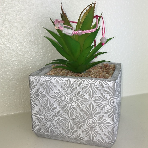 Handmade Chinese Knotting Bracelet W/ Glass Beads - Picture 1 of 8